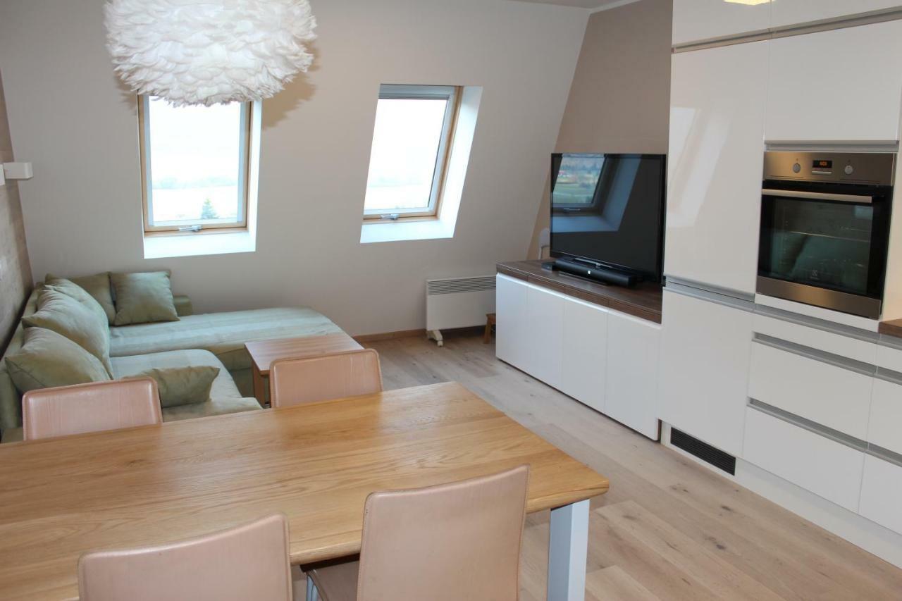Apbovec Apartment Luaran gambar