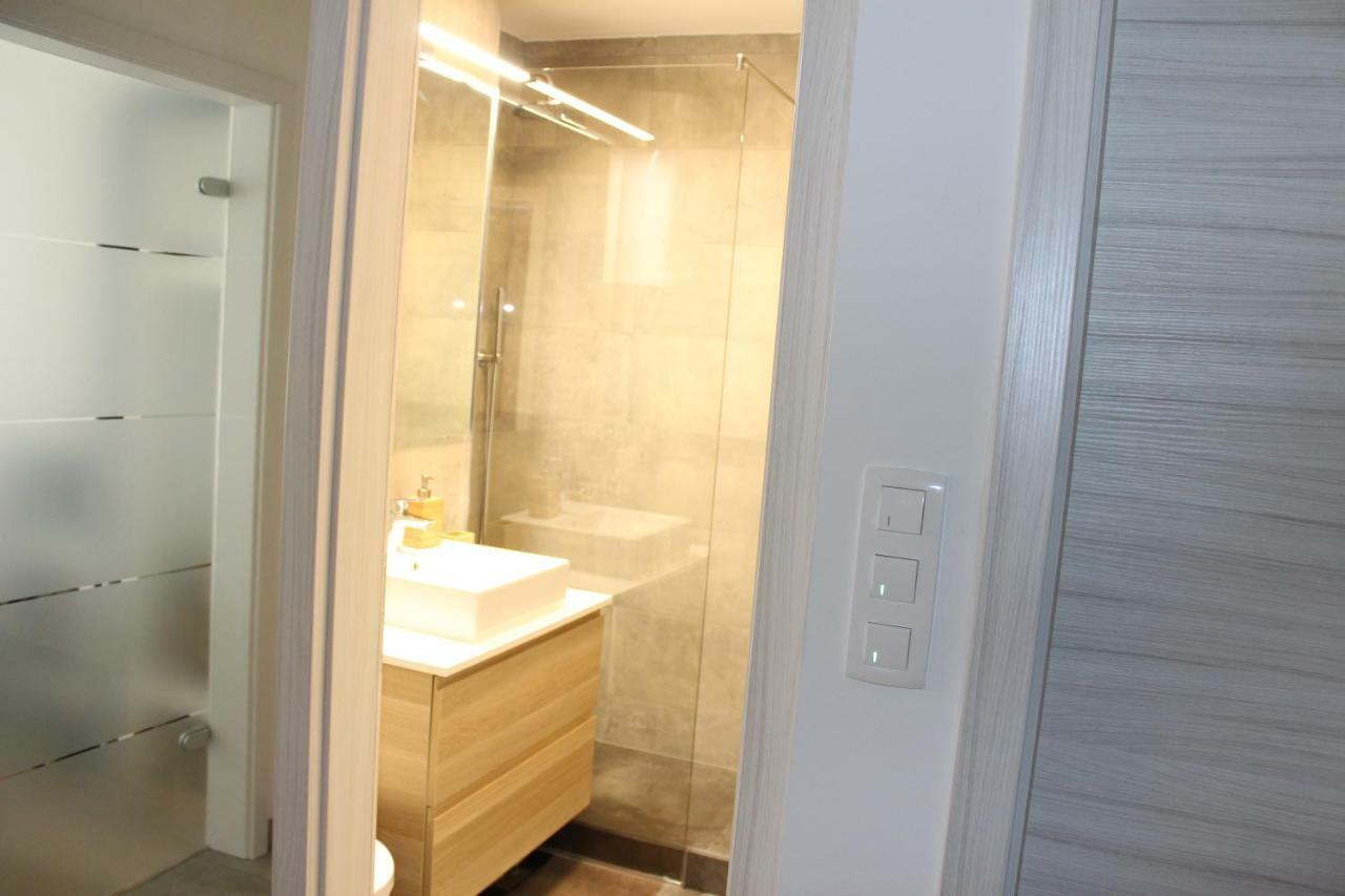Apbovec Apartment Luaran gambar